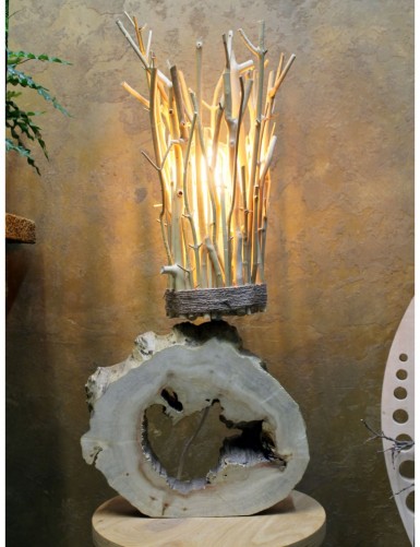Drewniana lampka nocna wykonana z ciętych pił i naturalnych gałęzi NL-9 do restauracji