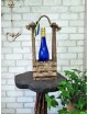 Drewniany stojak na butelkę koniaku, szampana, wina